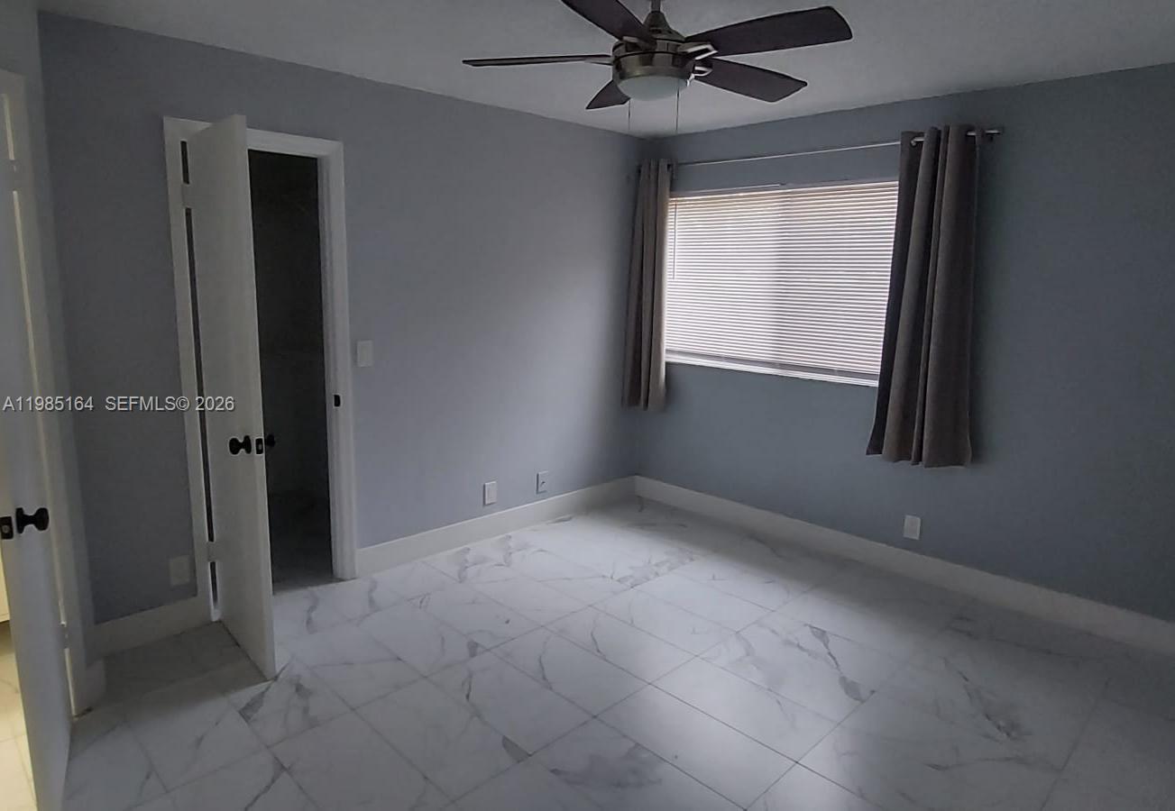 ISLES AT LAGO MAR CONDO - Residential Lease