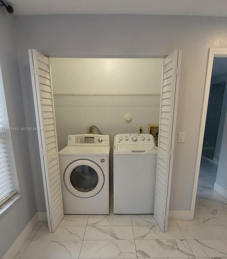 ISLES AT LAGO MAR CONDO - Residential Lease