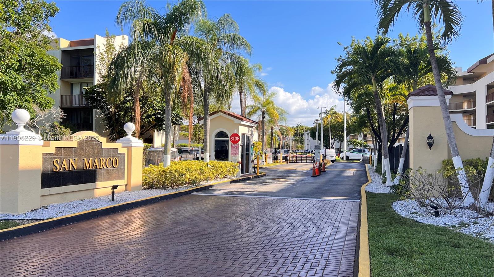 SAN MARCO CONDO - Residential