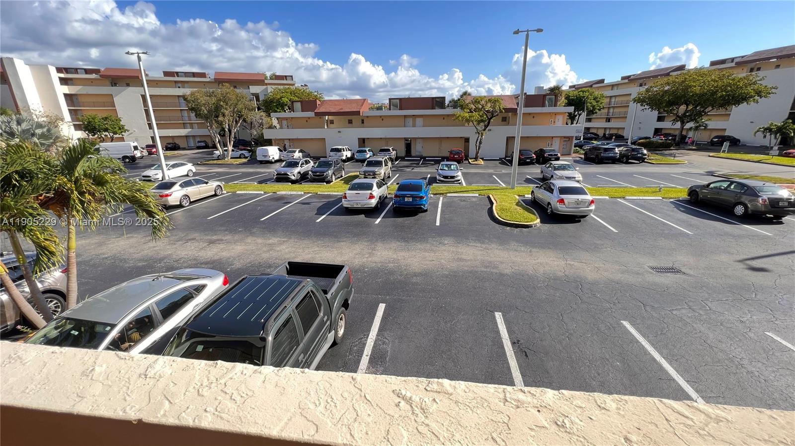 SAN MARCO CONDO - Residential