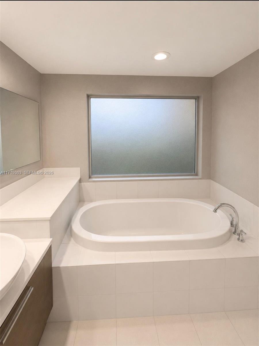 ARTECH RESIDENCES AT AVEN - Residential