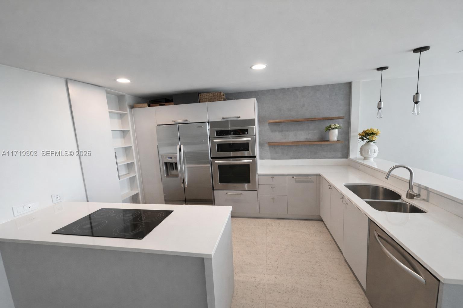 ARTECH RESIDENCES AT AVEN - Residential