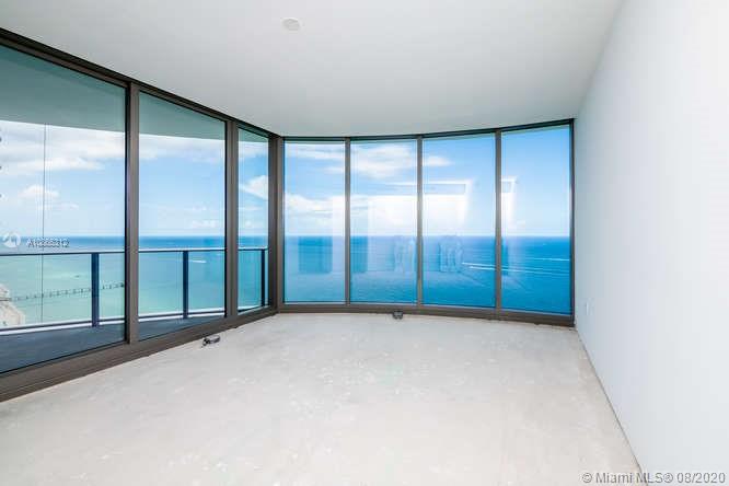 Ritz Carlton Residences - Residential