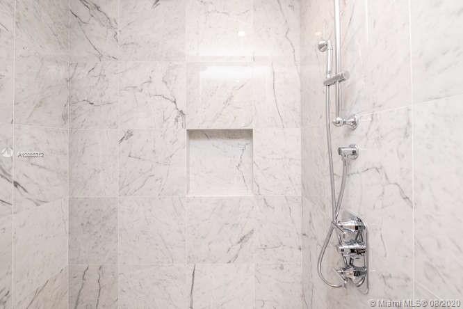 Ritz Carlton Residences - Residential