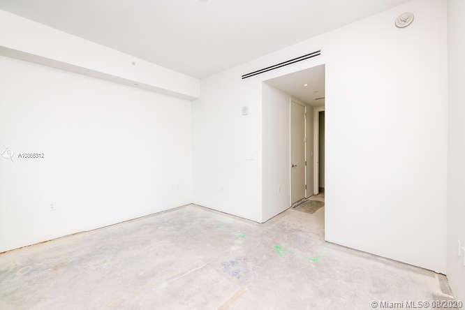 Ritz Carlton Residences - Residential