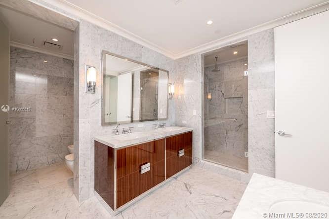 Ritz Carlton Residences - Residential