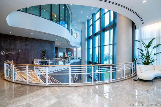 Ritz Carlton Residences - Residential