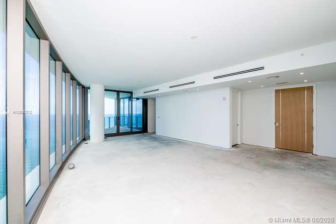 Ritz Carlton Residences - Residential