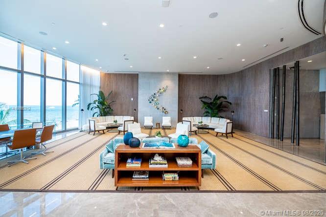 Ritz Carlton Residences - Residential