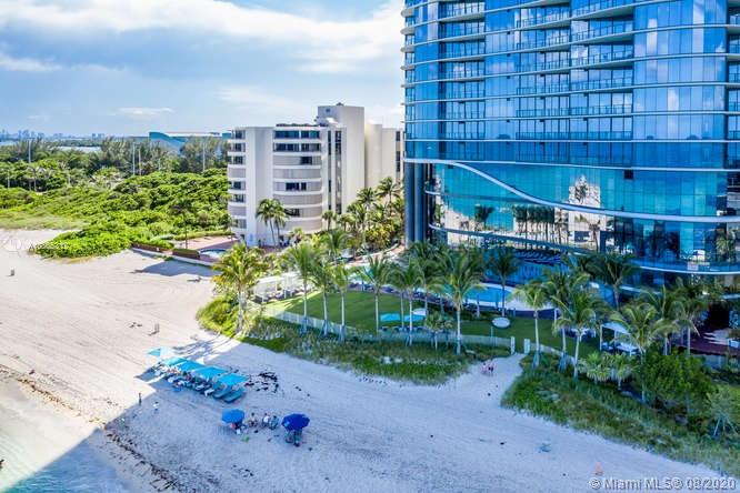 Ritz Carlton Residences - Residential