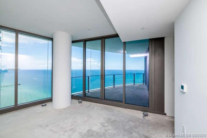 Ritz Carlton Residences - Residential