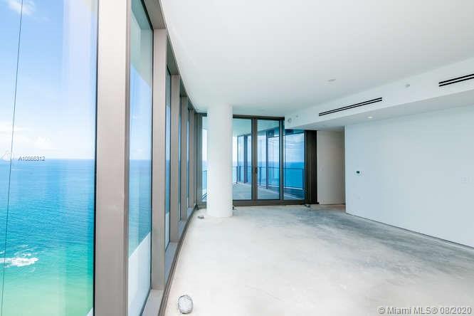 Ritz Carlton Residences - Residential