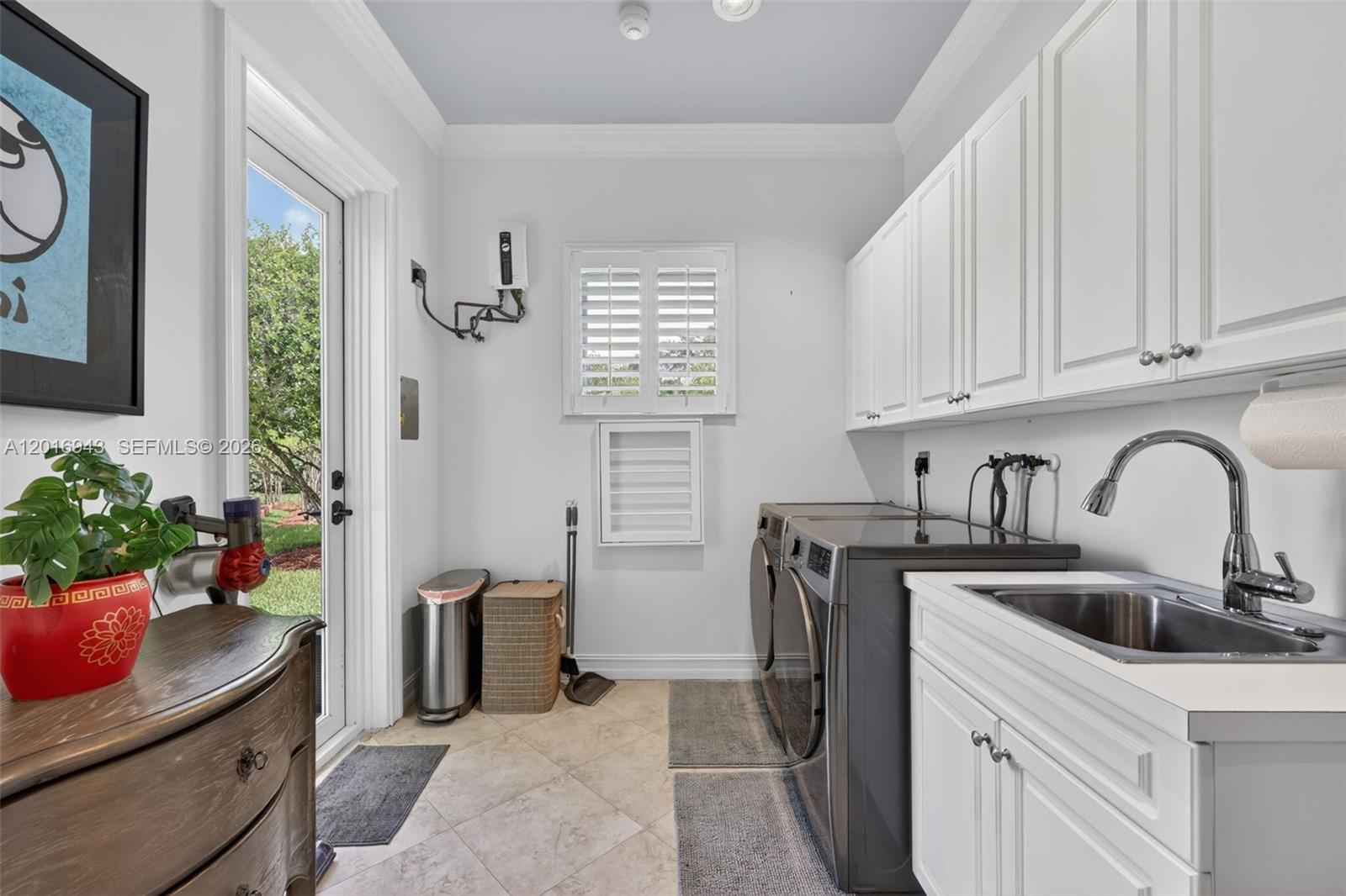 OLD CUTLER GROVE - Residential