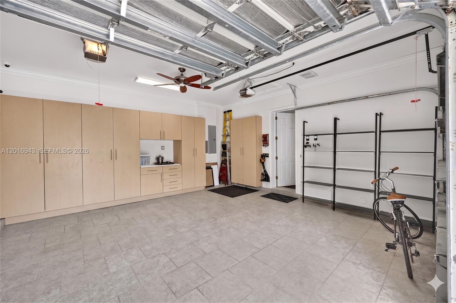 OLD CUTLER GROVE - Residential