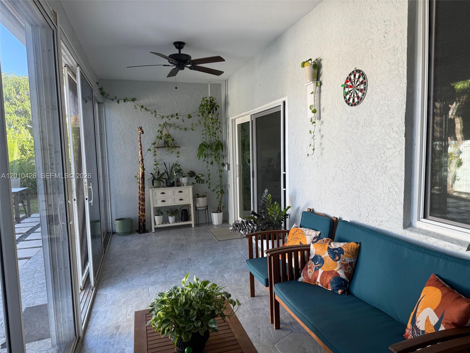 MADISON LAKES - Residential