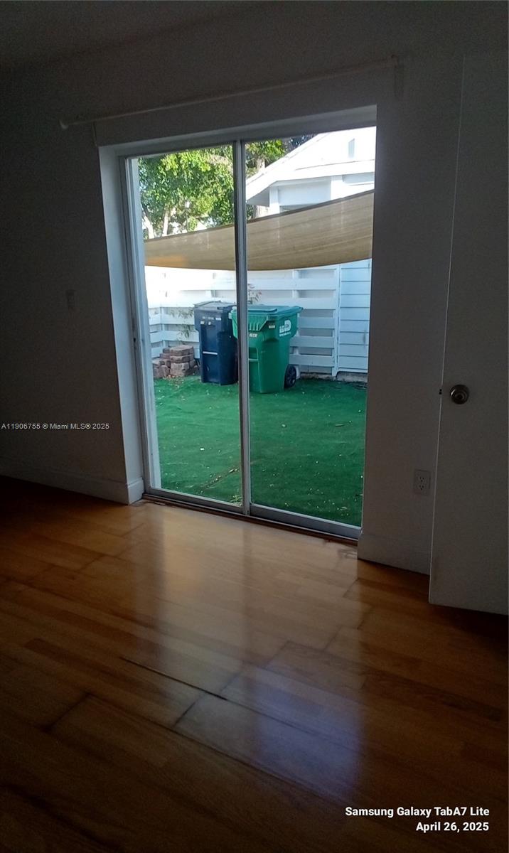 VILG HOMES COUNTRY WALK C - Residential Lease