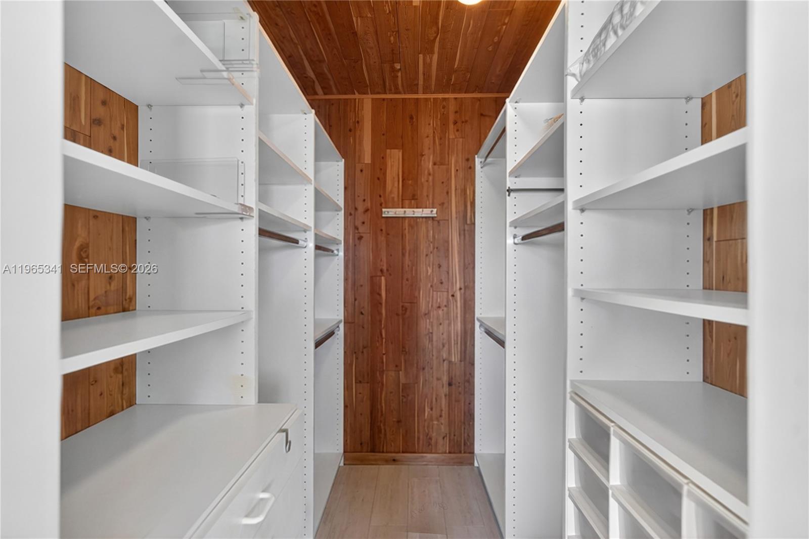 THE CARRIAGE CLUB SOUTH - Residential