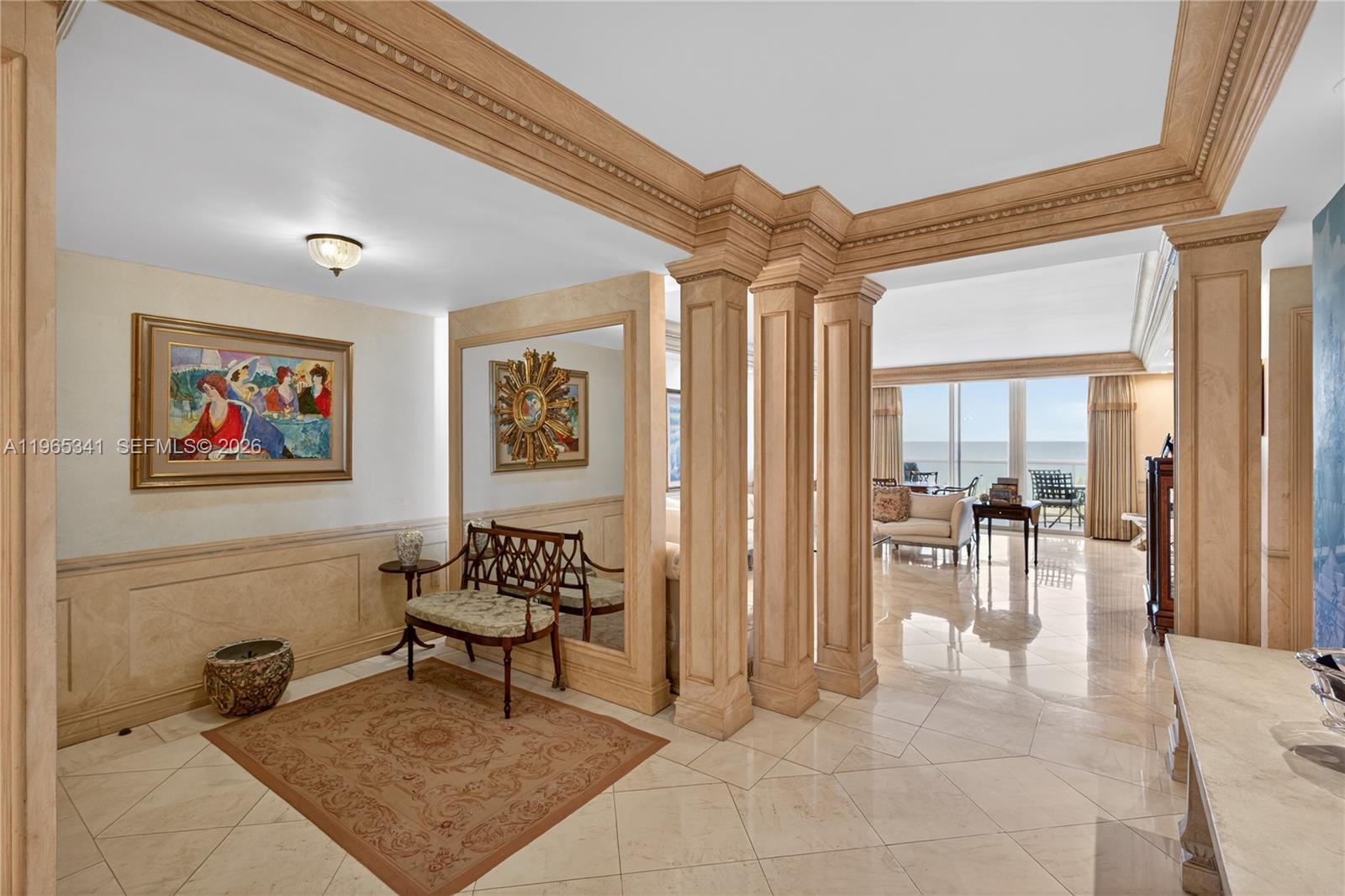 THE CARRIAGE CLUB SOUTH - Residential