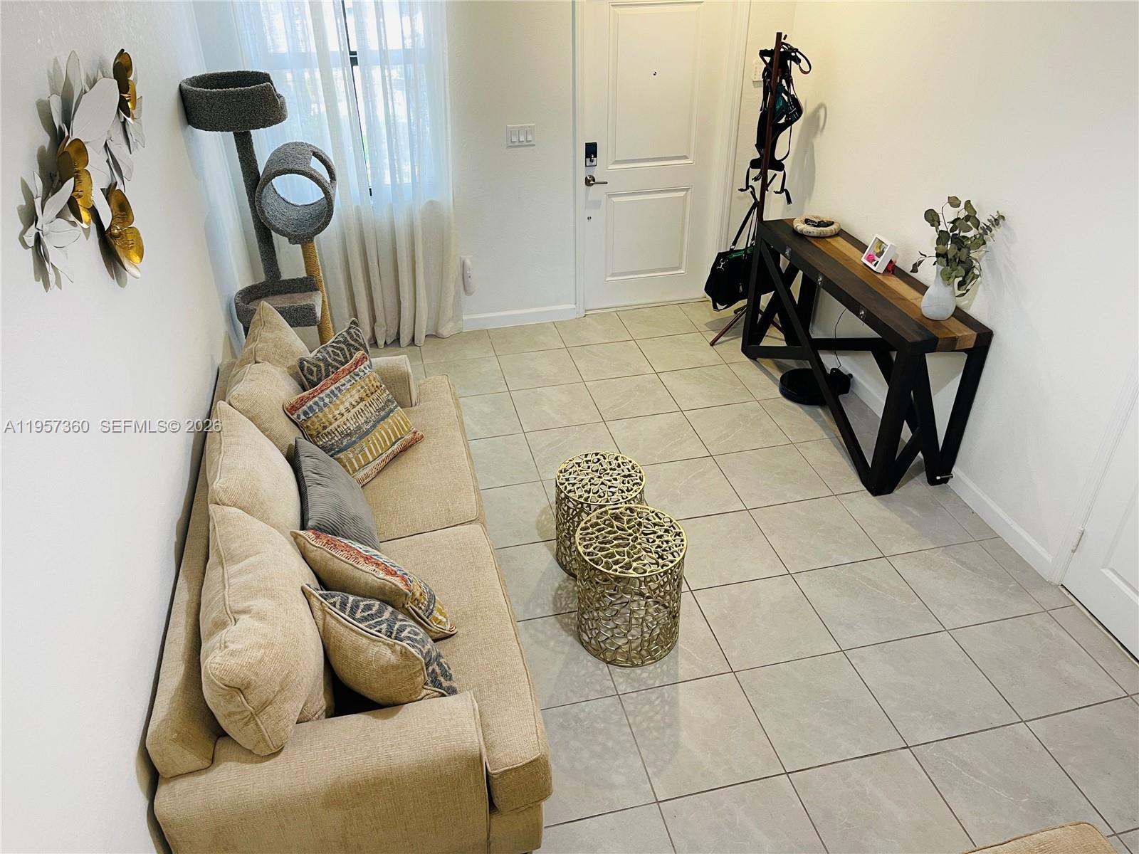 KENDALL ASSEMBLAGE NORTH - Residential