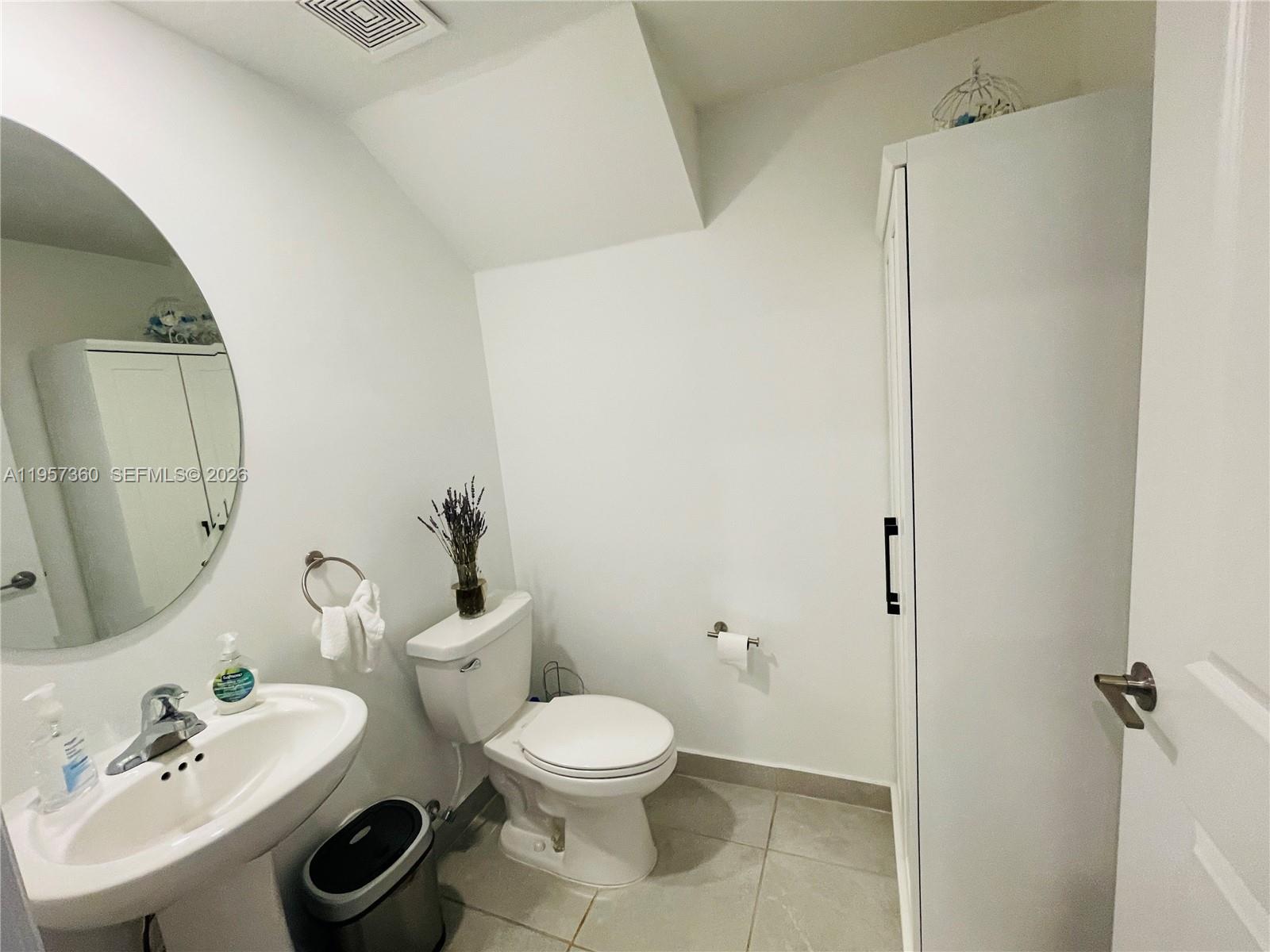 KENDALL ASSEMBLAGE NORTH - Residential