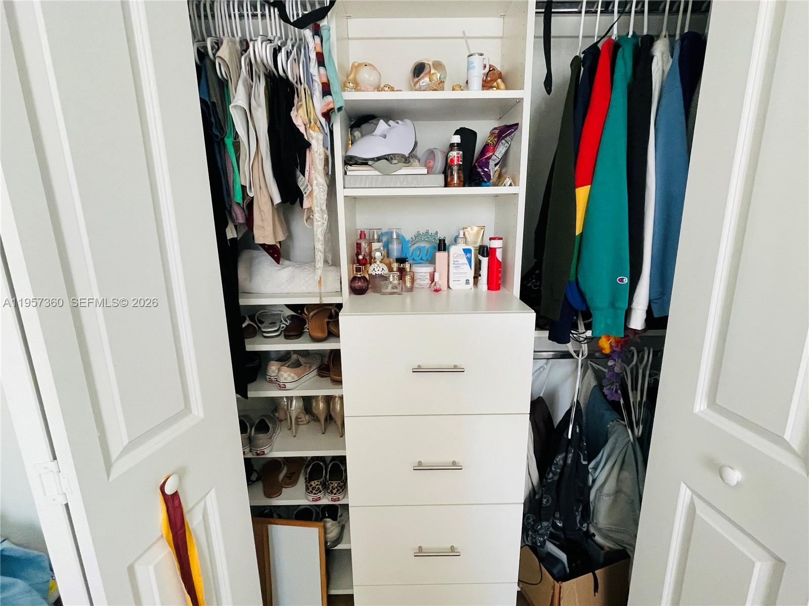 KENDALL ASSEMBLAGE NORTH - Residential