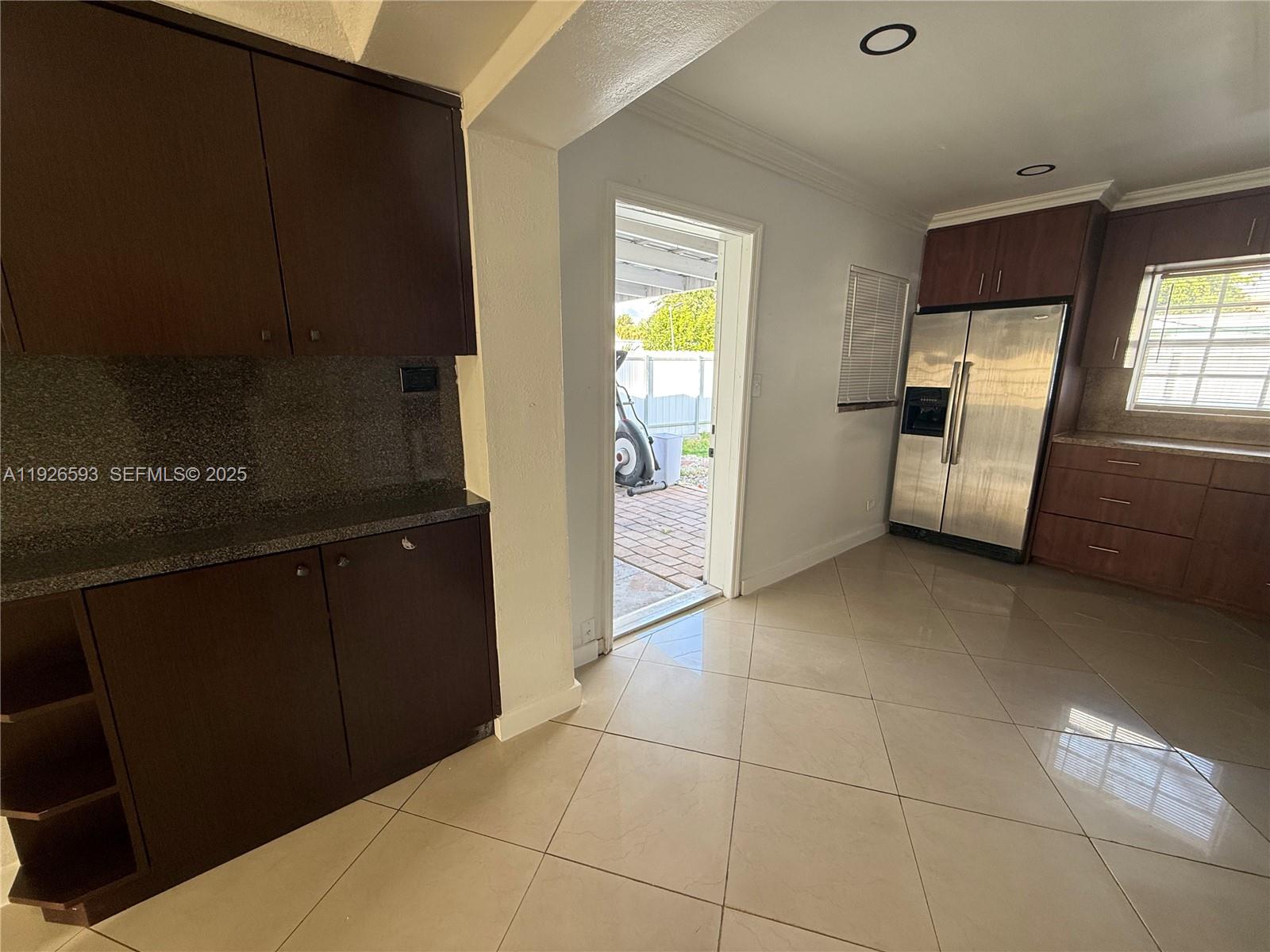 CRESTHAVEN NO 2 - Residential