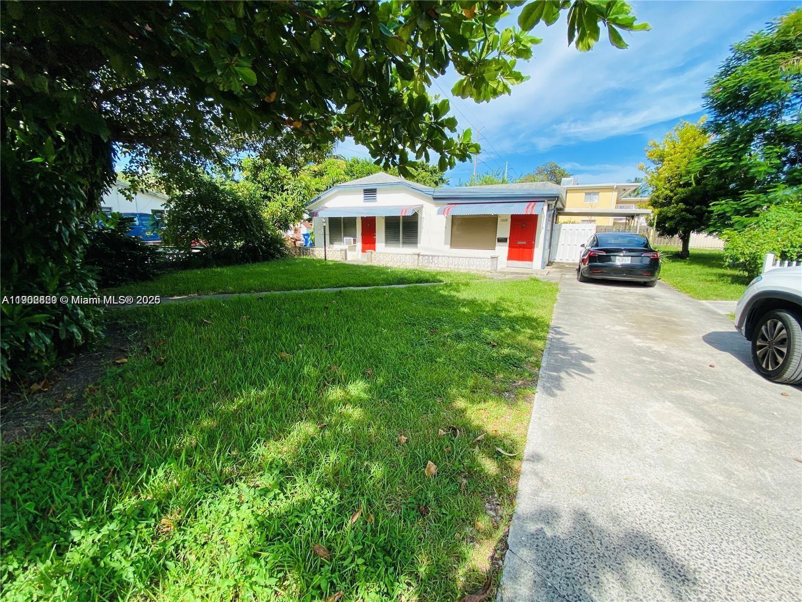 HOLLYWOOD PARK - Residential Income