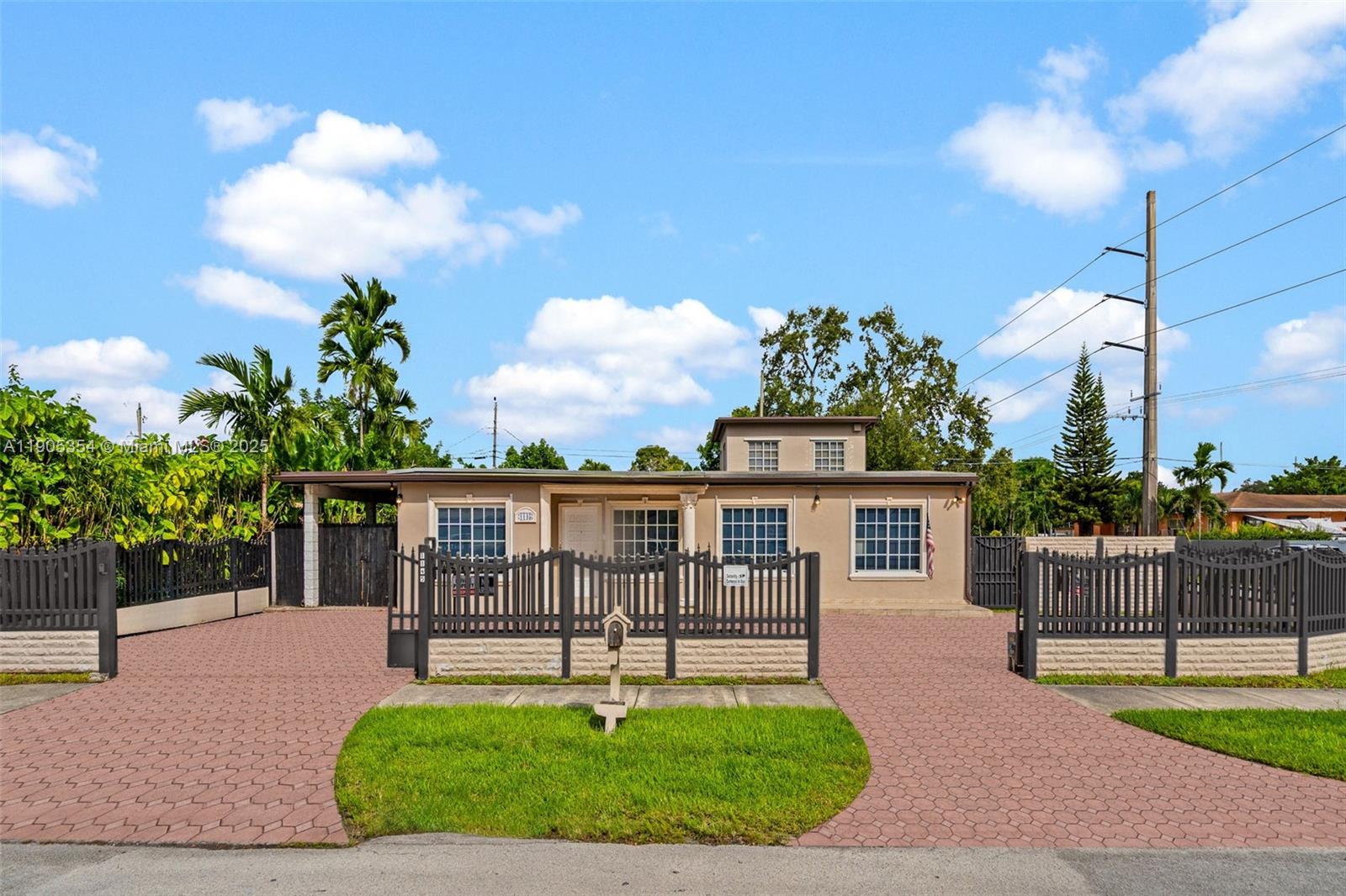 MIAMI GATEWAY - Residential Lease