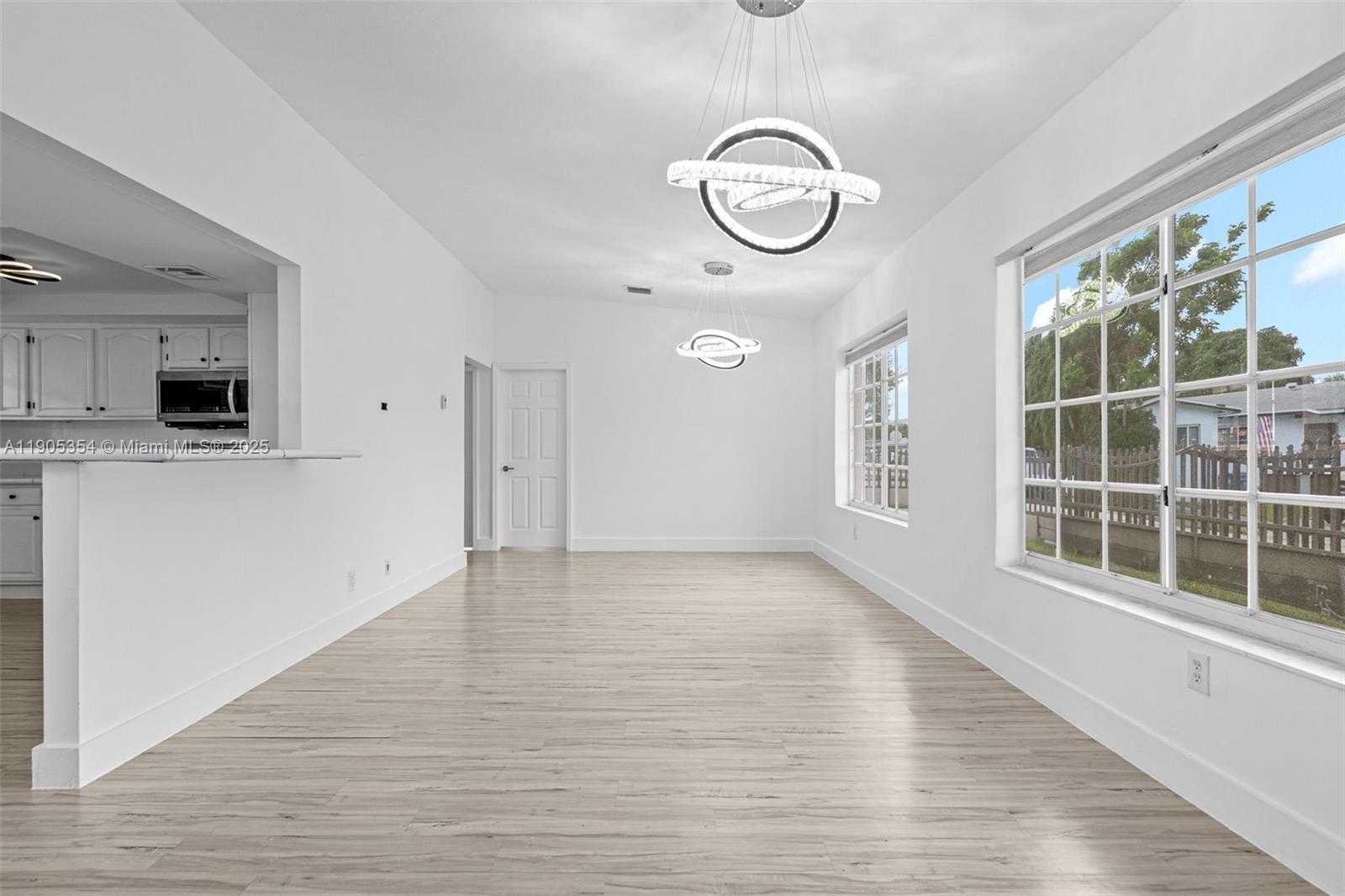 MIAMI GATEWAY - Residential Lease