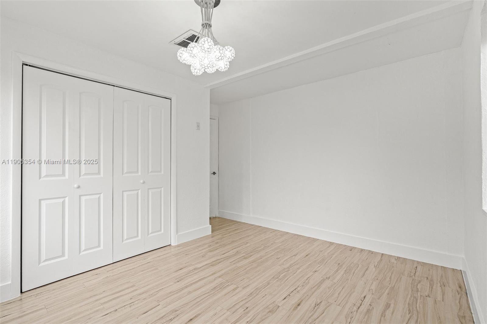 MIAMI GATEWAY - Residential Lease