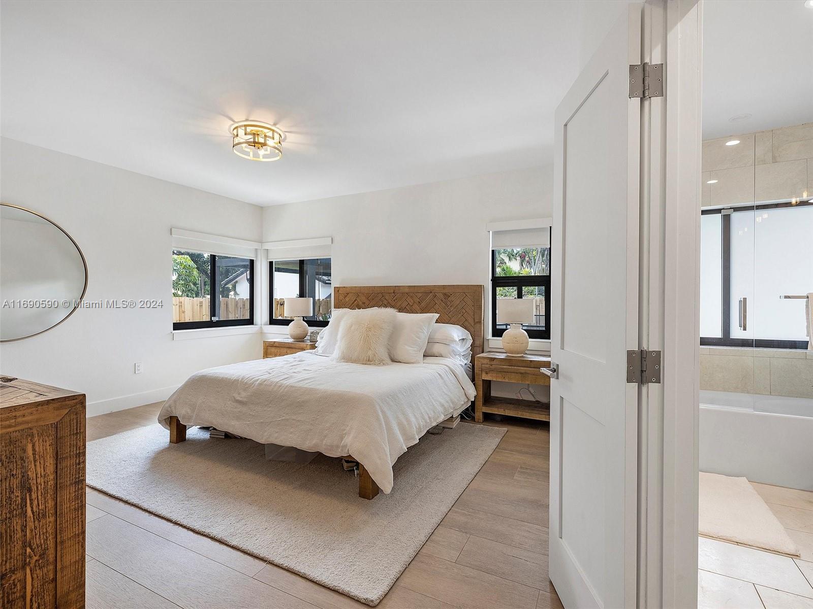 ROSMONT SUB - Residential Lease