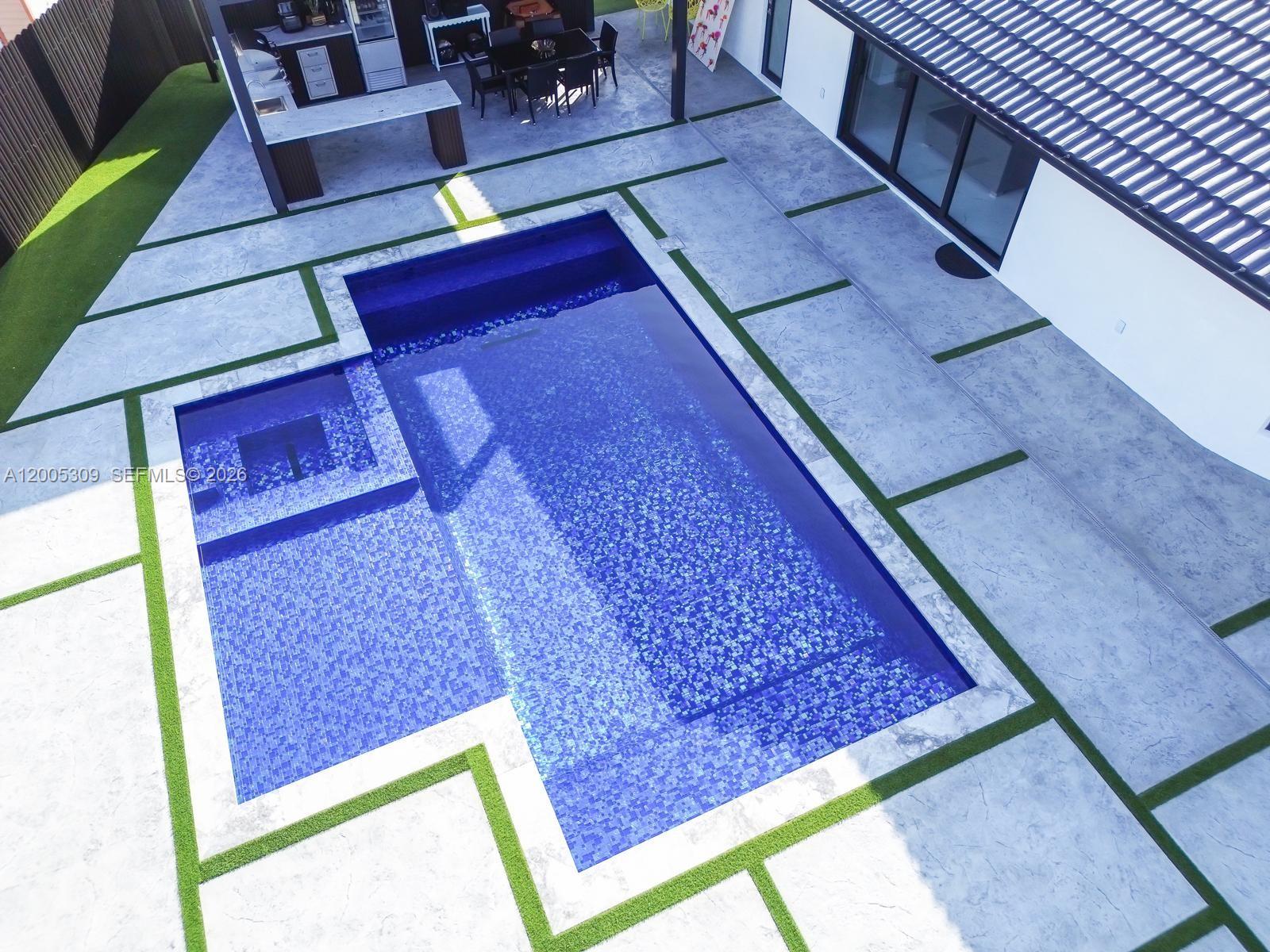 SHOMA HOMES AT TAMIAMI IV - Residential