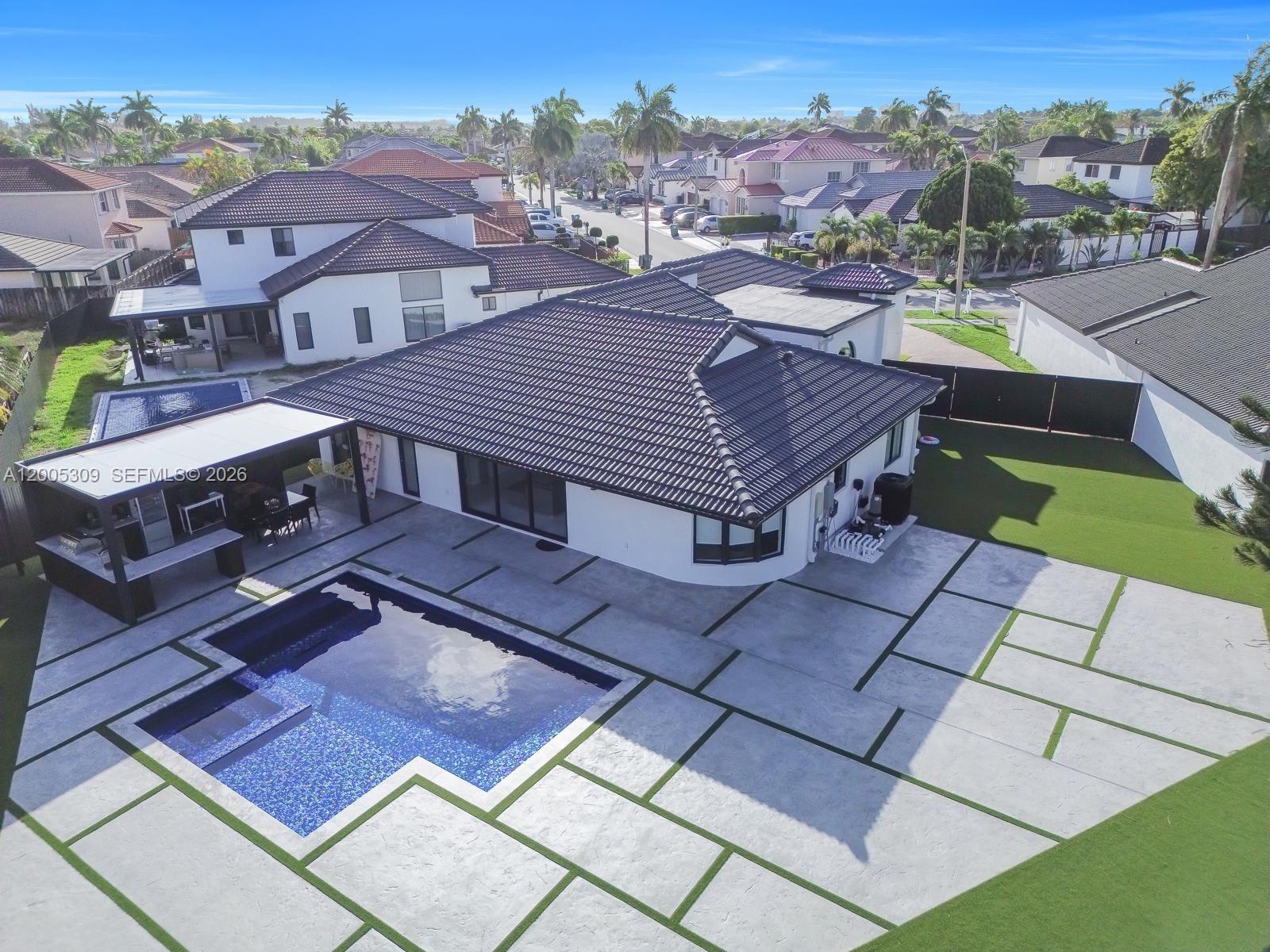 SHOMA HOMES AT TAMIAMI IV - Residential