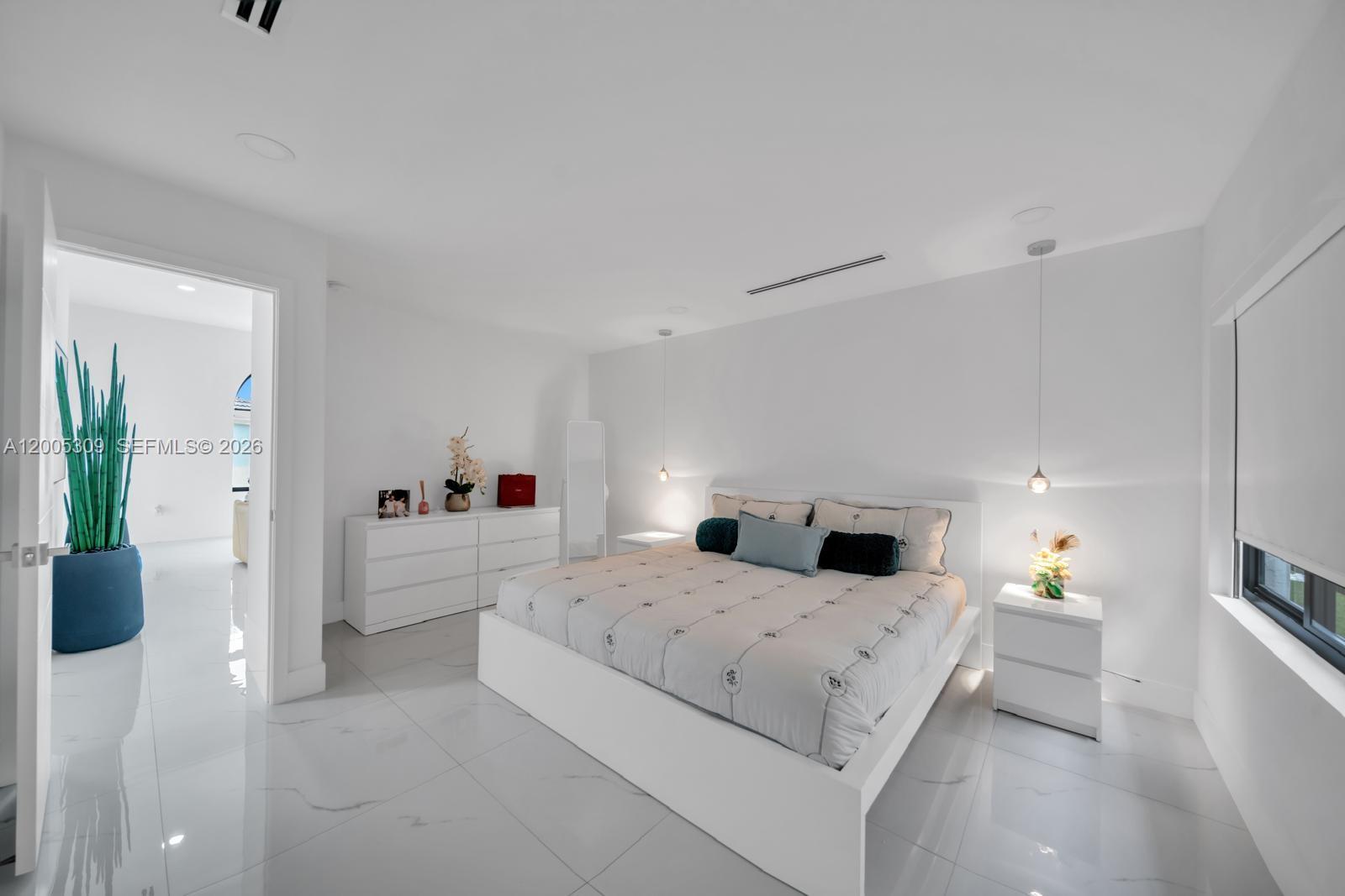 SHOMA HOMES AT TAMIAMI IV - Residential