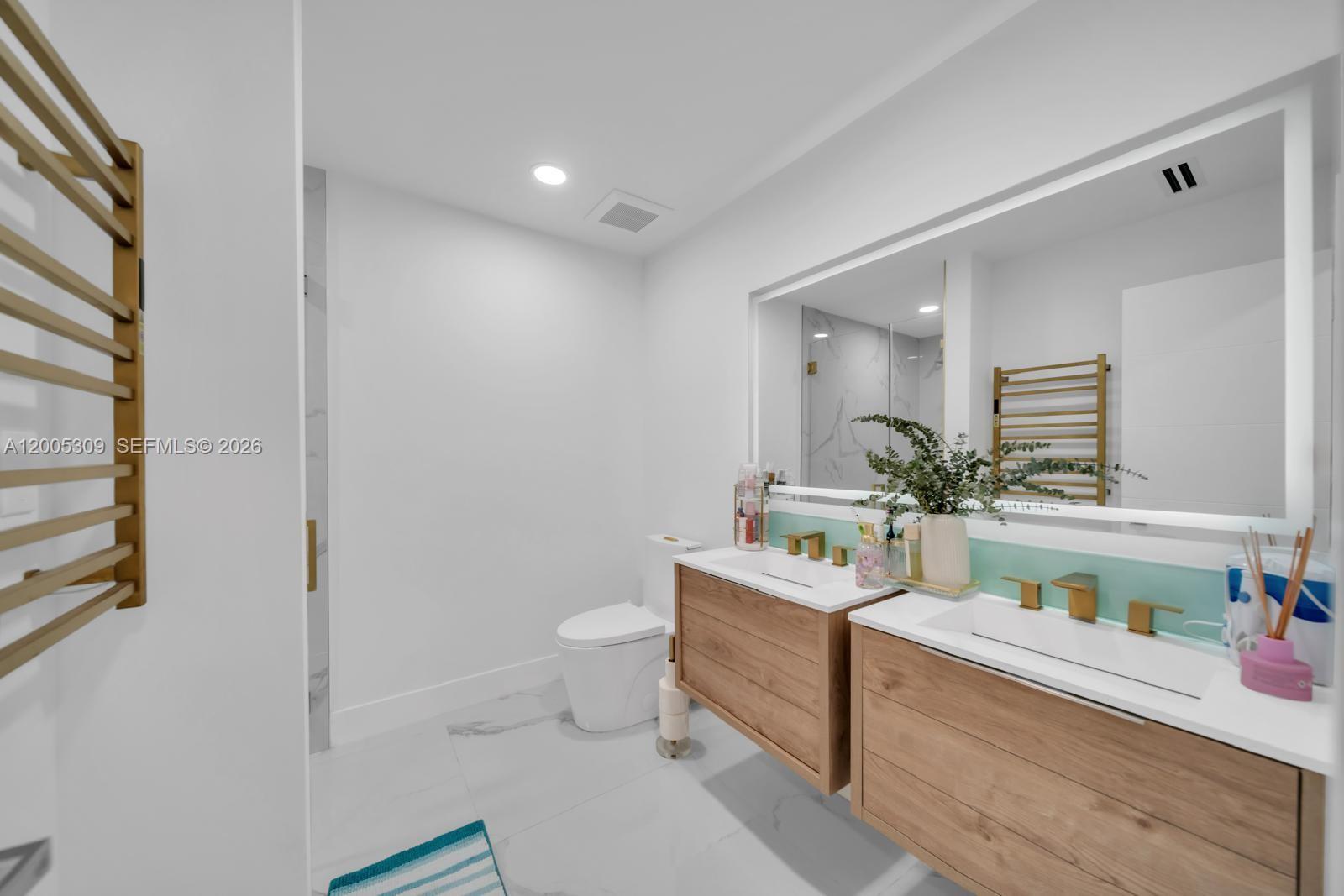 SHOMA HOMES AT TAMIAMI IV - Residential