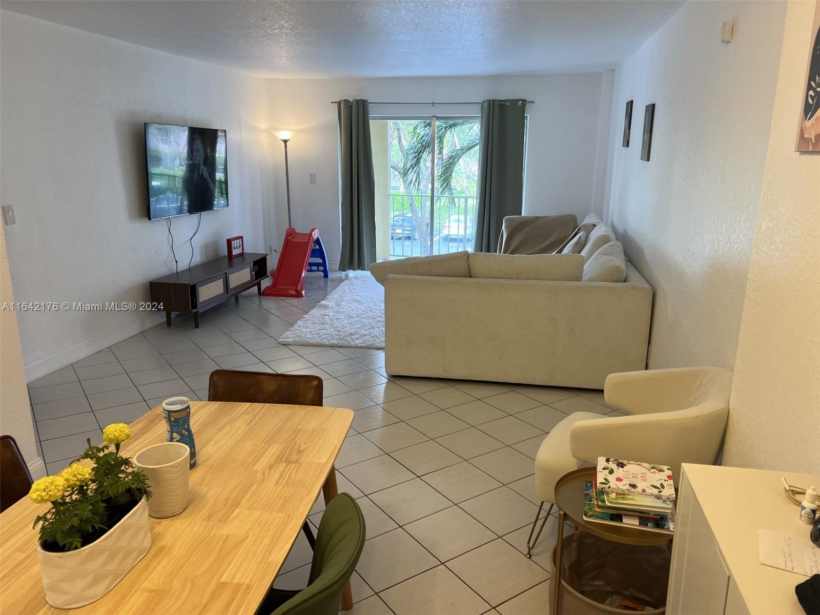 TIERRA DEL MAR CONDO - Residential Lease