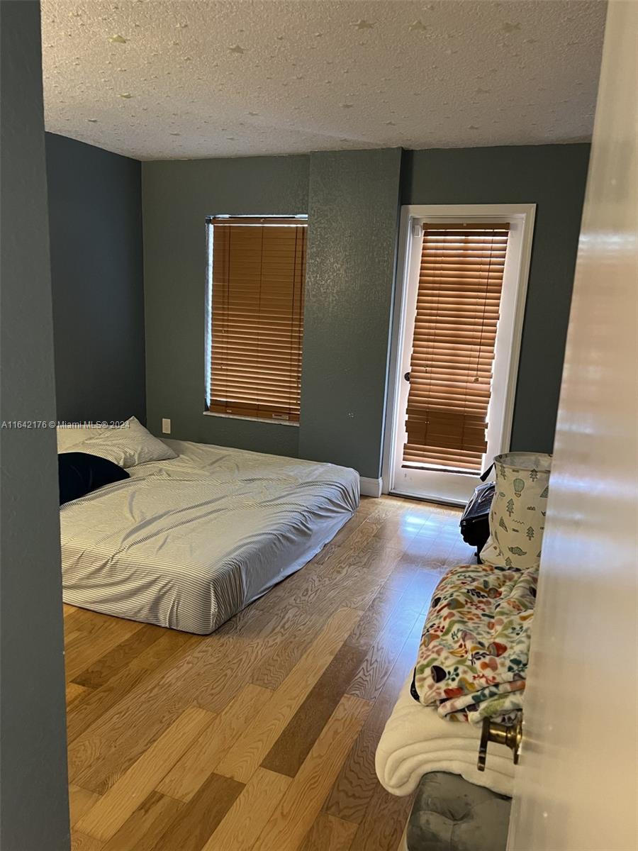 TIERRA DEL MAR CONDO - Residential Lease