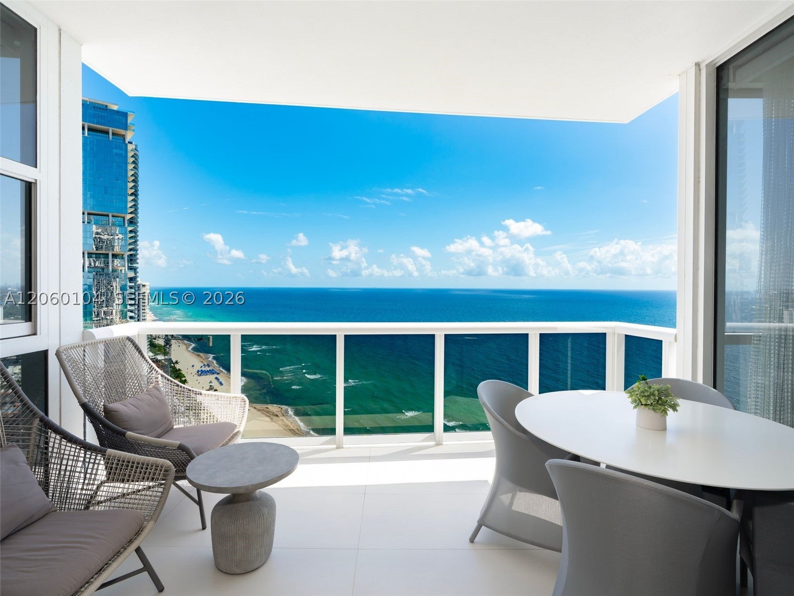 18201 Collins Ave 4106