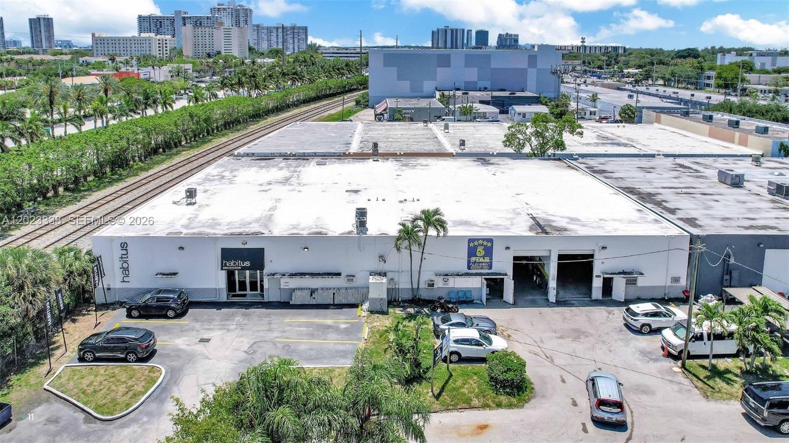 Aventura Pointe - Land