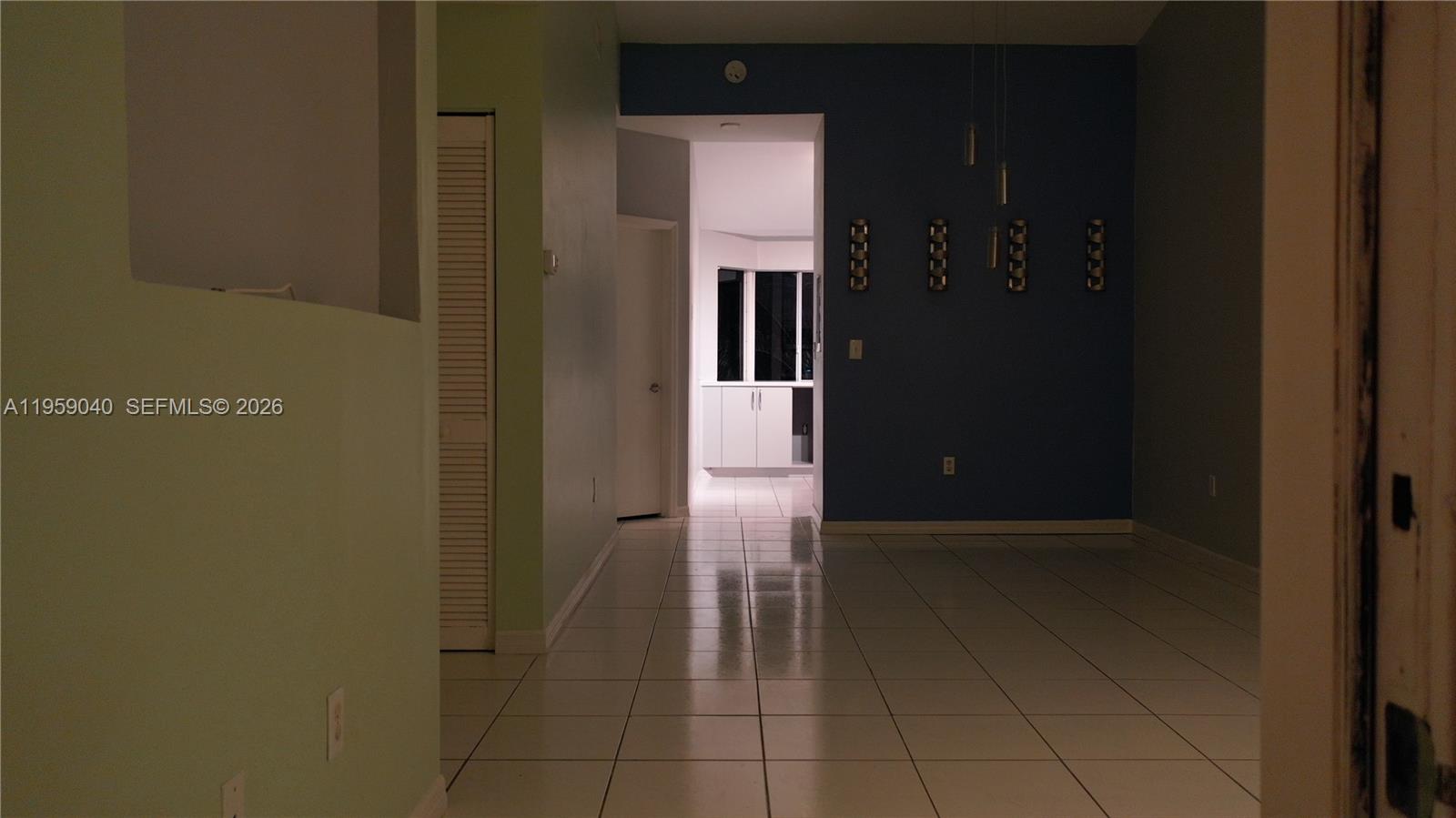 VISTA ALEGRE TOWNHOMES VI - Residential Lease