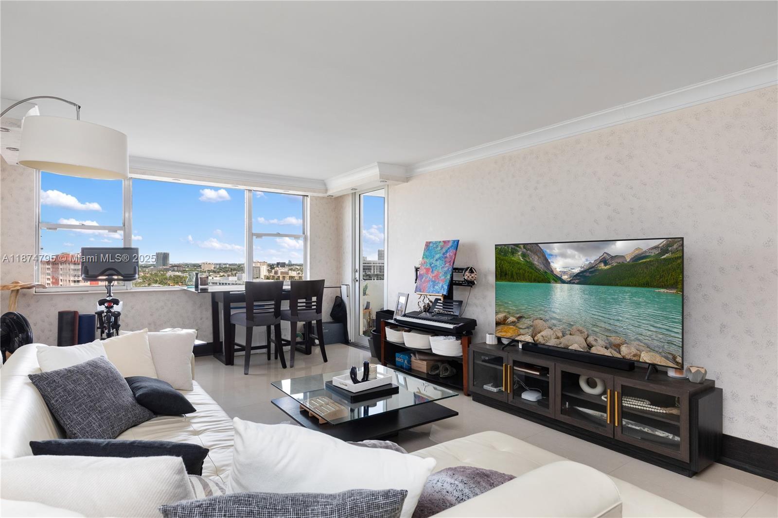 PARKER DORADO CONDO - Residential