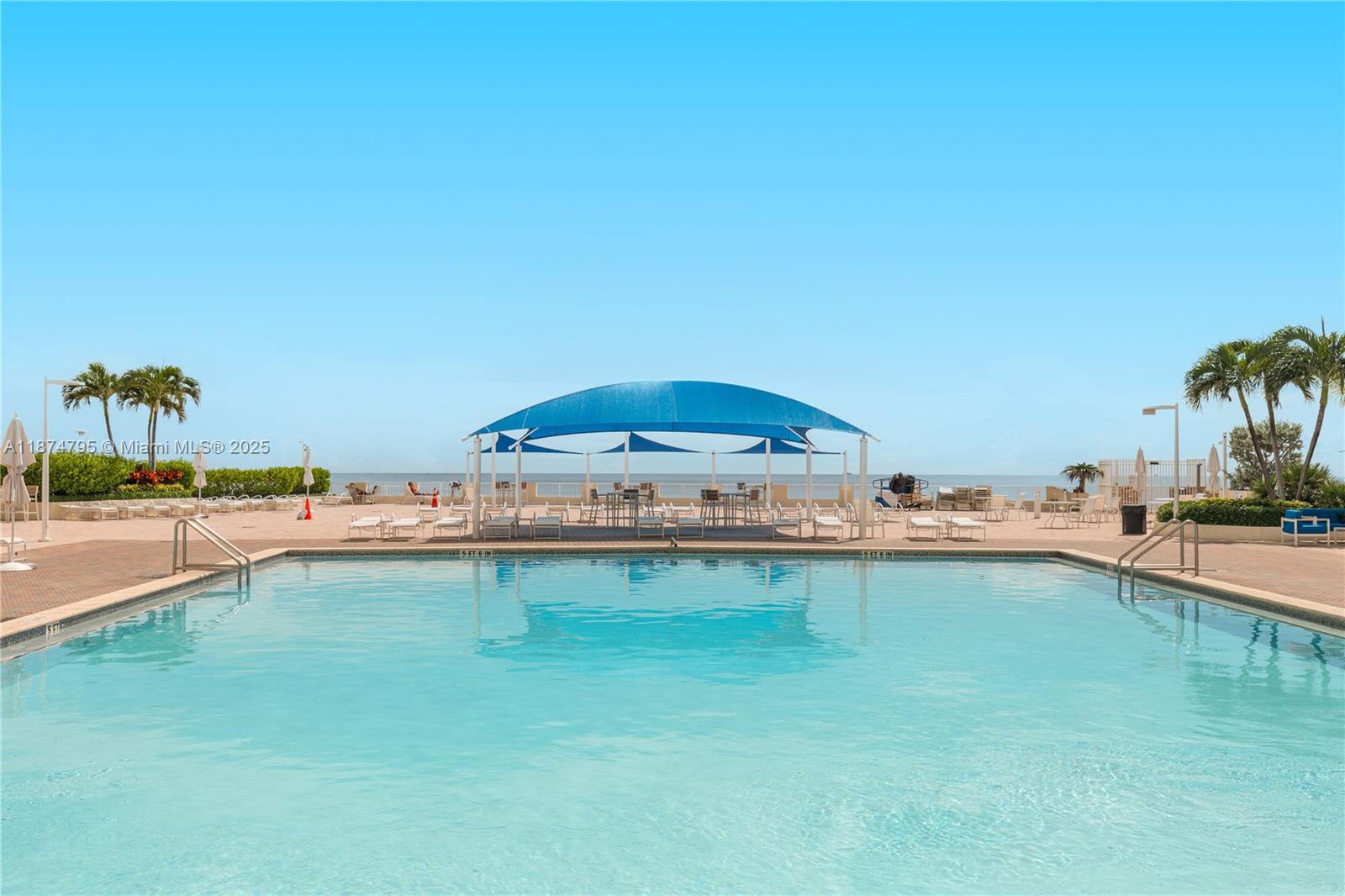 PARKER DORADO CONDO - Residential