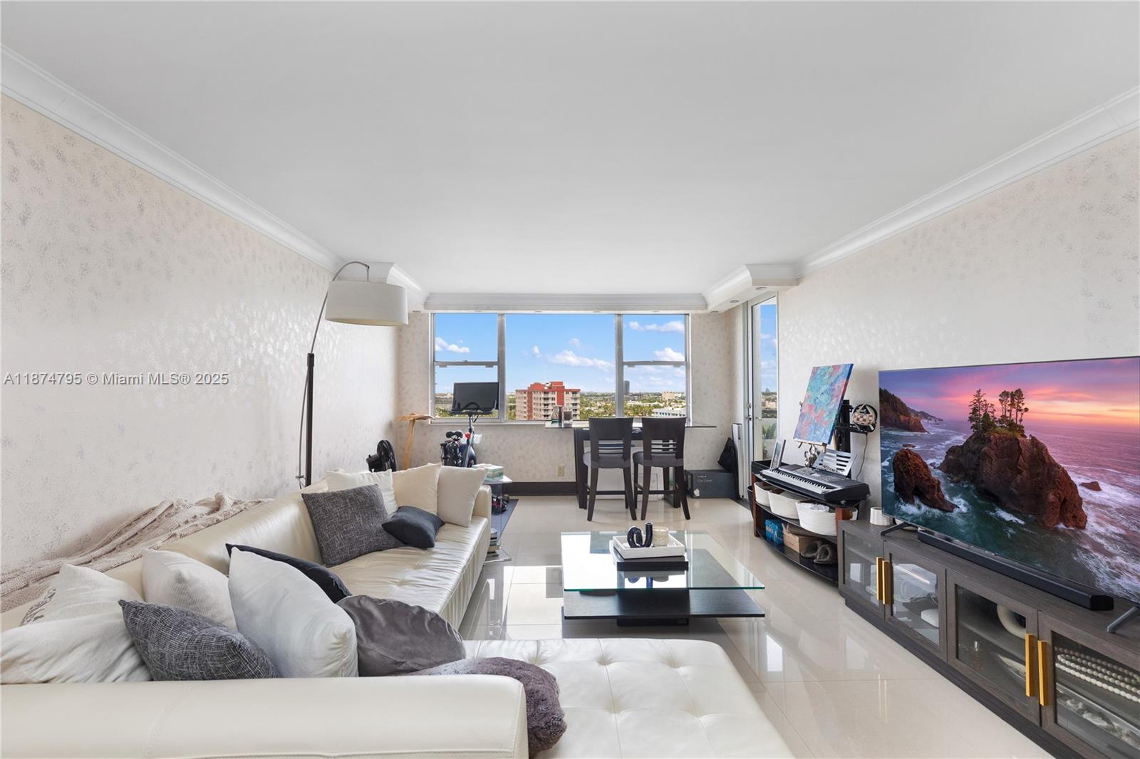 PARKER DORADO CONDO - Residential