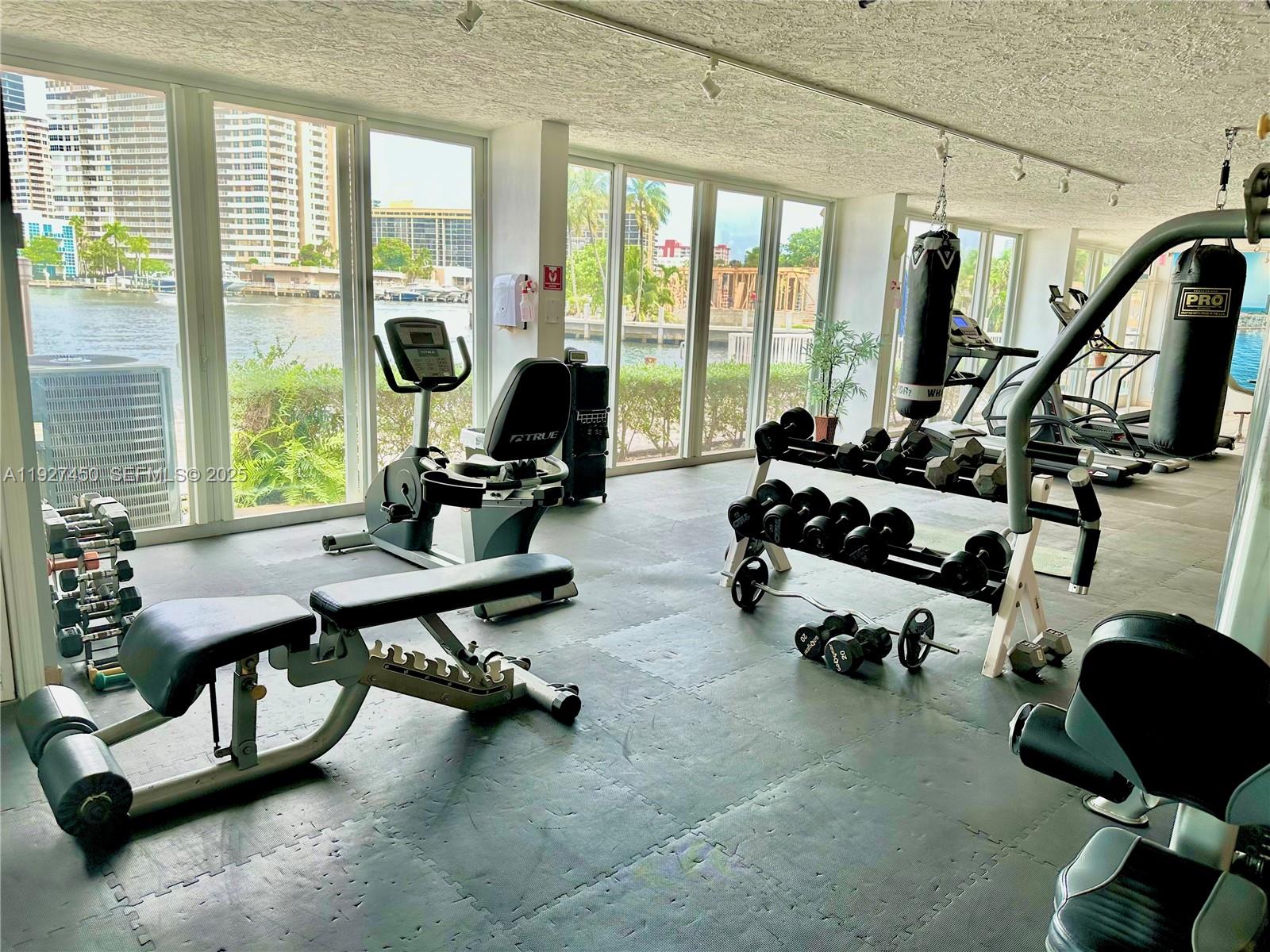 DORSEY ARMS CONDO - Residential Lease