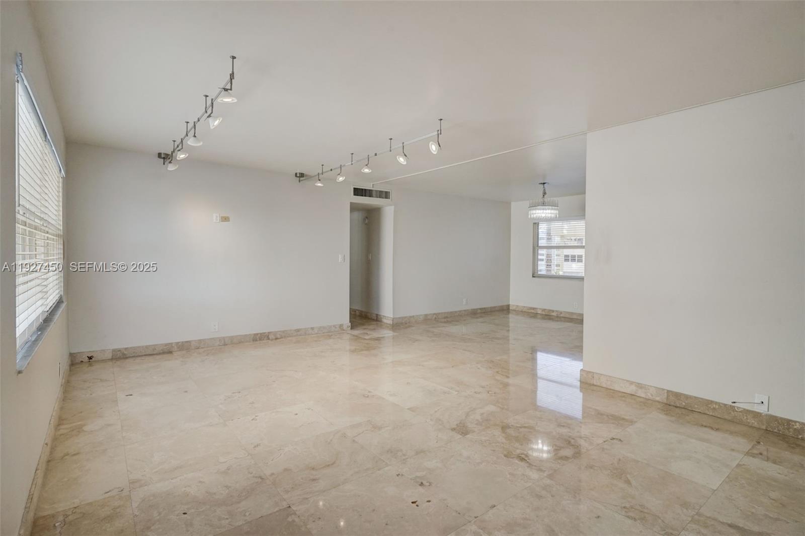 DORSEY ARMS CONDO - Residential Lease