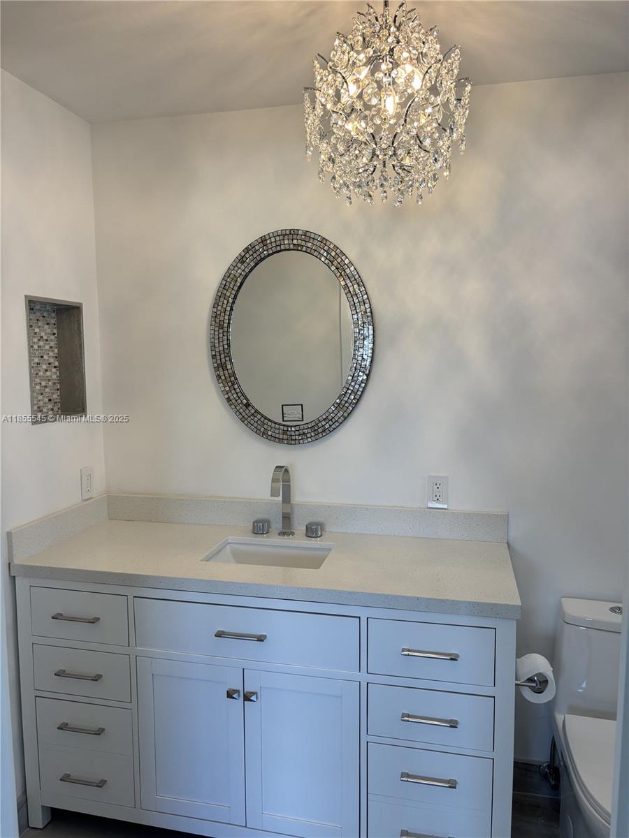 DELRAY VILLAS 5 - Residential