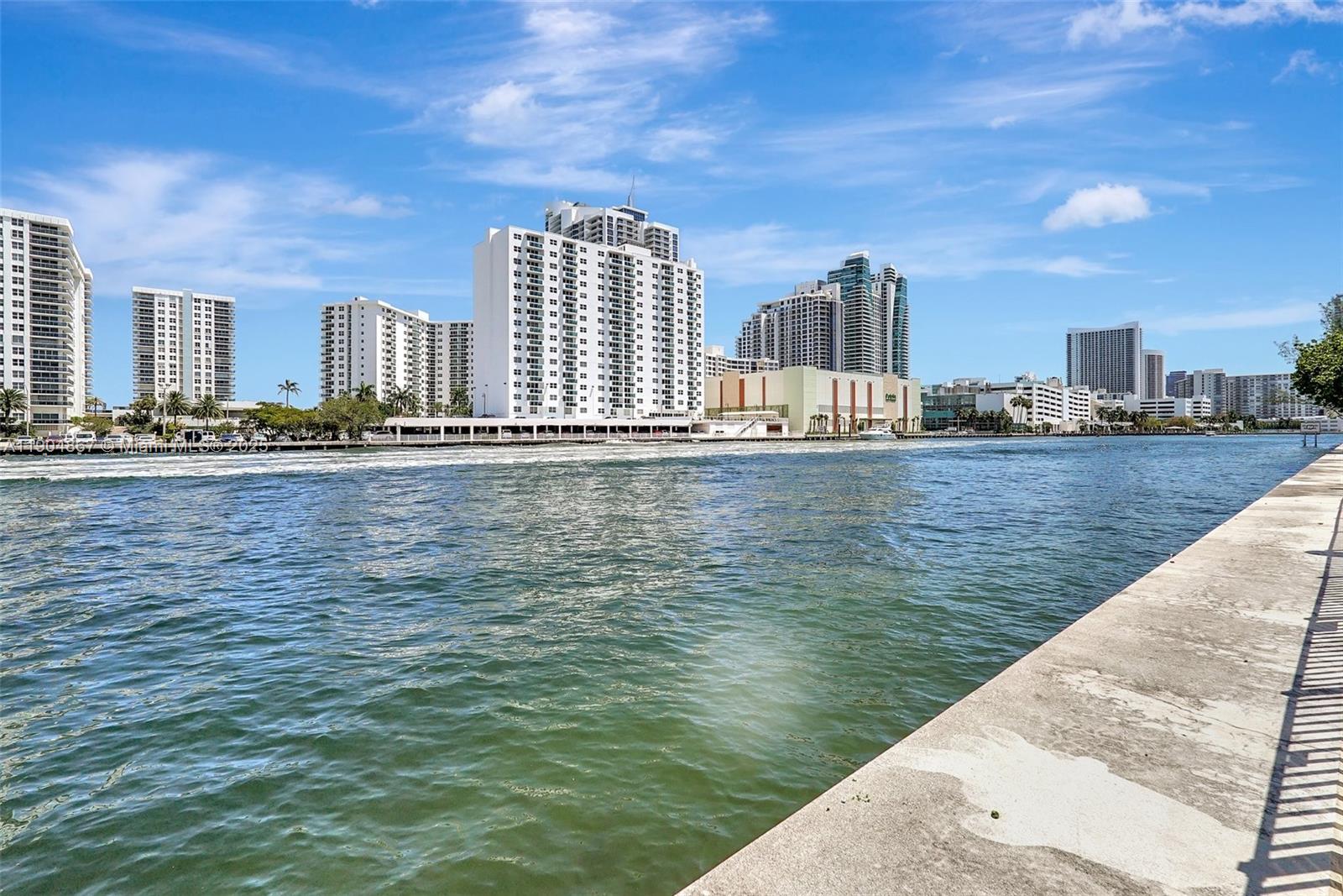 OCEANVIEW PARK CONDO - Residential