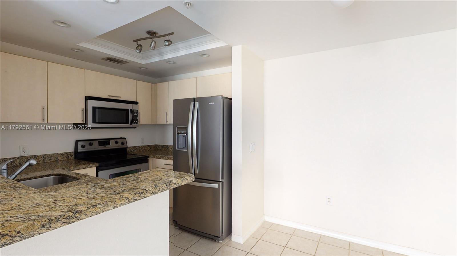 2107 SE 10th Ave 831