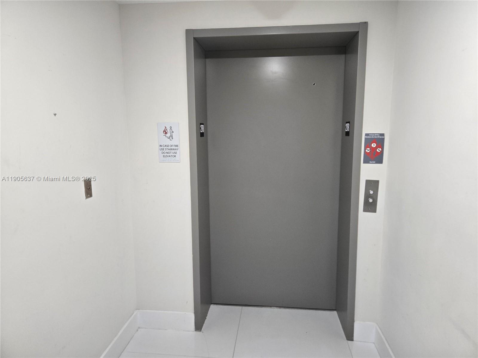 THE HARBOUR NORTH CONDO - Residential Lease