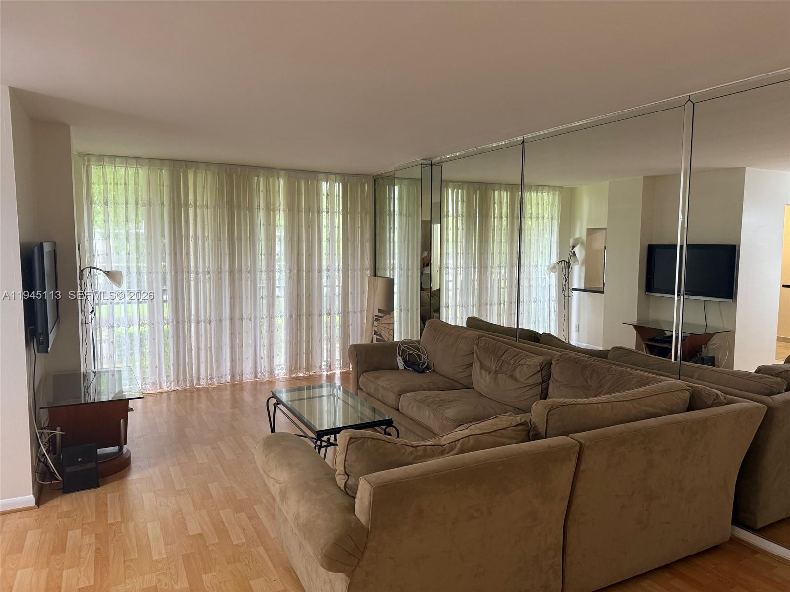 PLAZA OF AMERICAS CONDO P - Residential